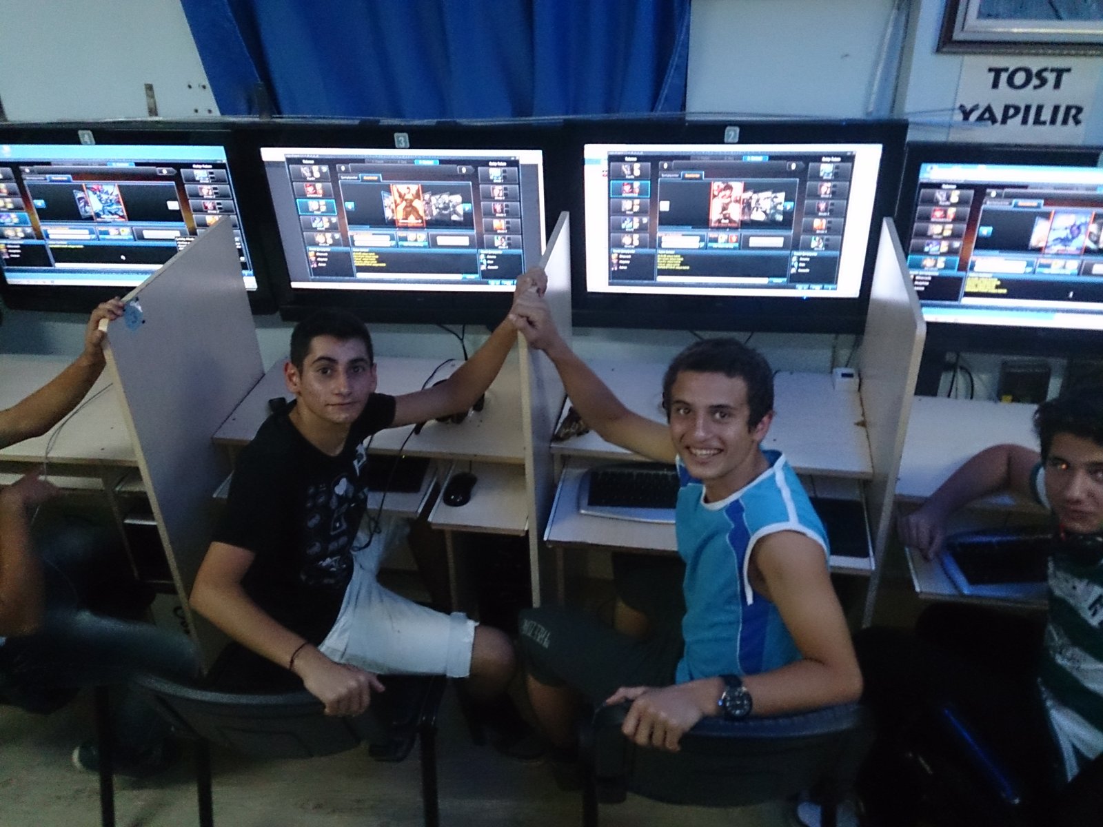 Deniz İnternet Cafe